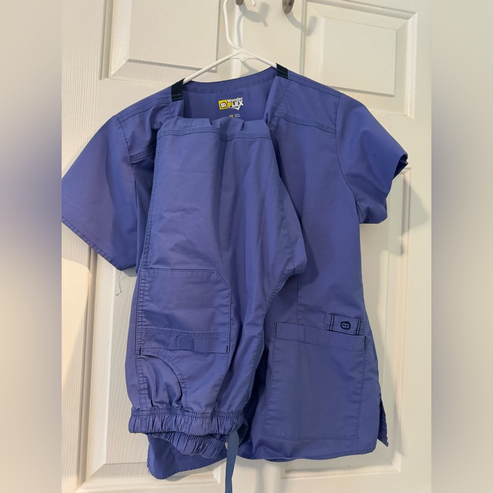 WonderWink scrubs